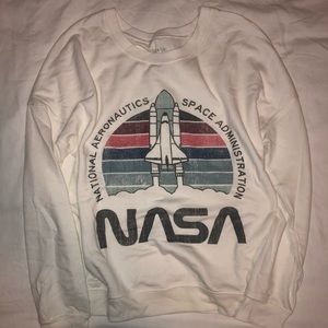 NASA sweater🚀